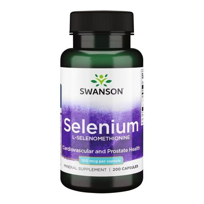Selenium of seleen is een spoorelement. Selenium zit in de lever en beschermt rode bloedlichaampjes en cellen tegen beschadiging. Verder maakt selenium zware metalen die soms in voeding terecht kunnen komen minder giftig. Selenium is ook belangrijk voor e